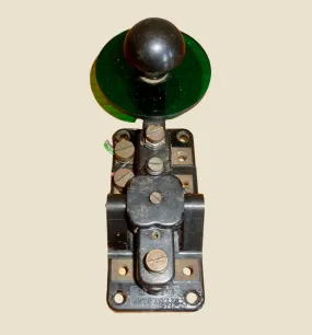 1940s Group 14 No.2 MK III WT 8 Amp Morse Key