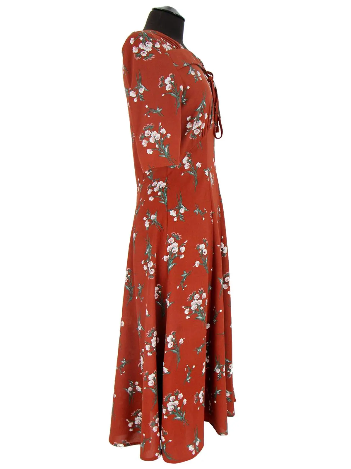 1940s Vintage Floral Tribute Tea Dress in Russet Orange