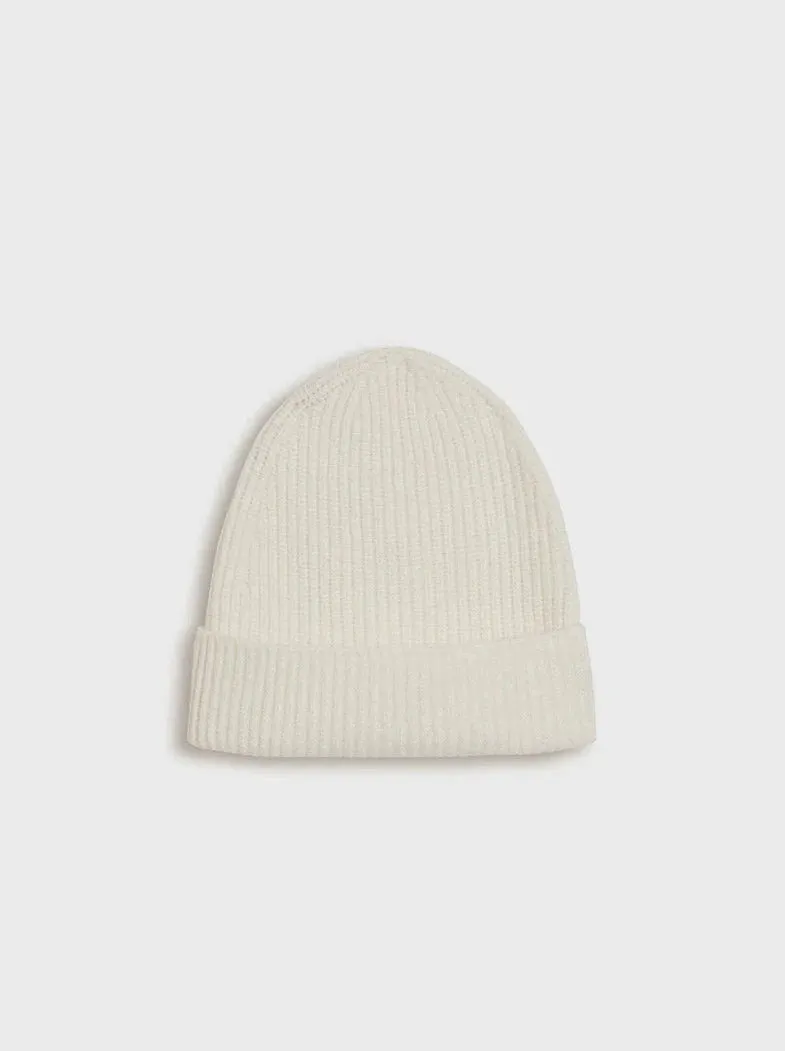 Clarissa Beanie in Ivory