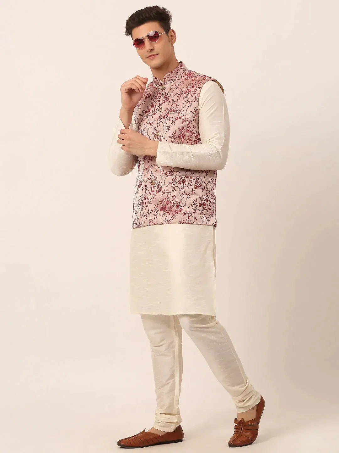 Men'S Maroon Floral Design Nehru Jacket.