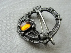 OUTLANDER Vintage SCOTTISH Celtic Brooch,Large Faceted Cairngorm Paste Stone,Beautiful Detailed Brooch,Antique Scottish Jewelry,Collectible