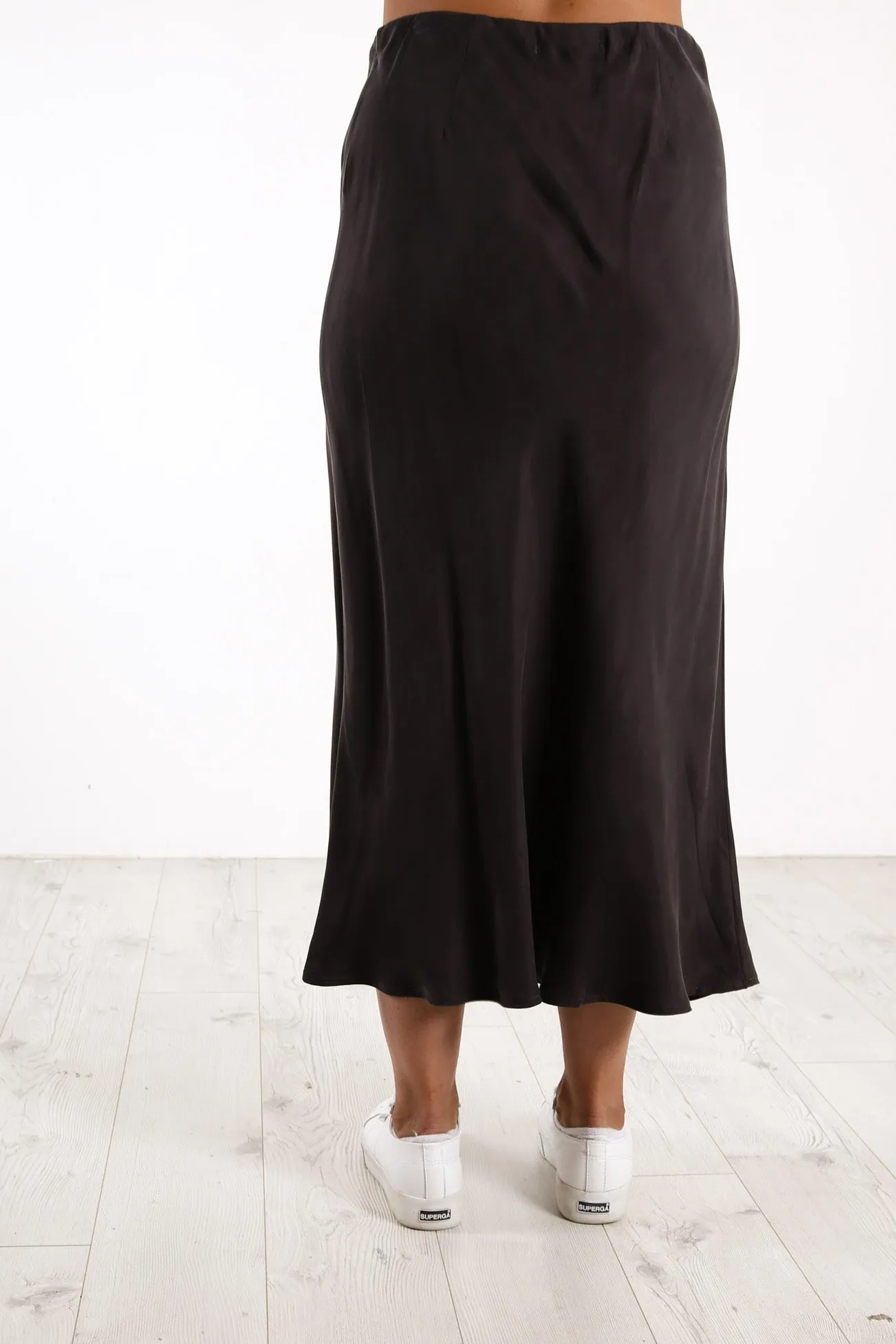 Reese Cupro Midi Skirt Coal