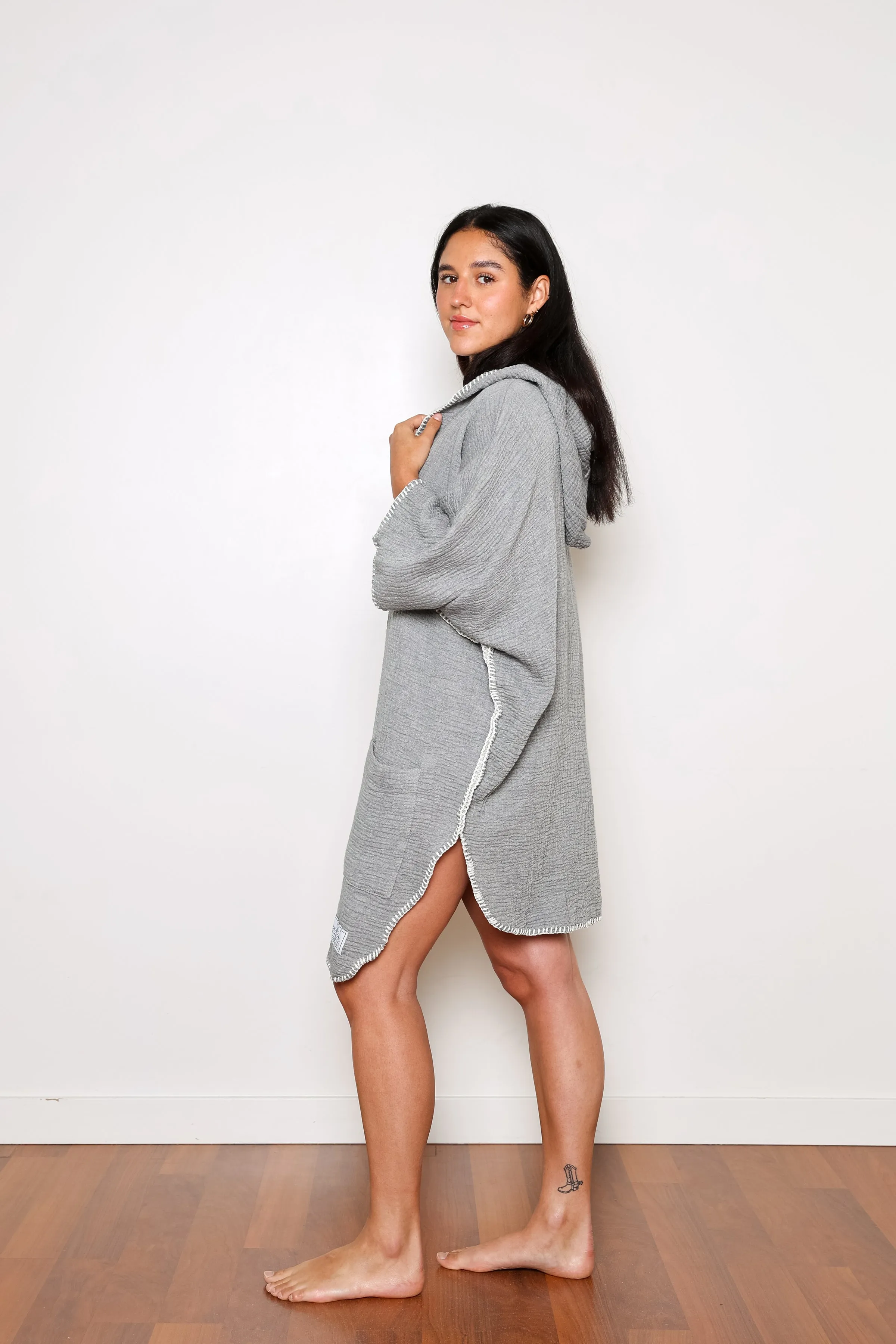 THE COCOON | Women's Muslin Surf Poncho