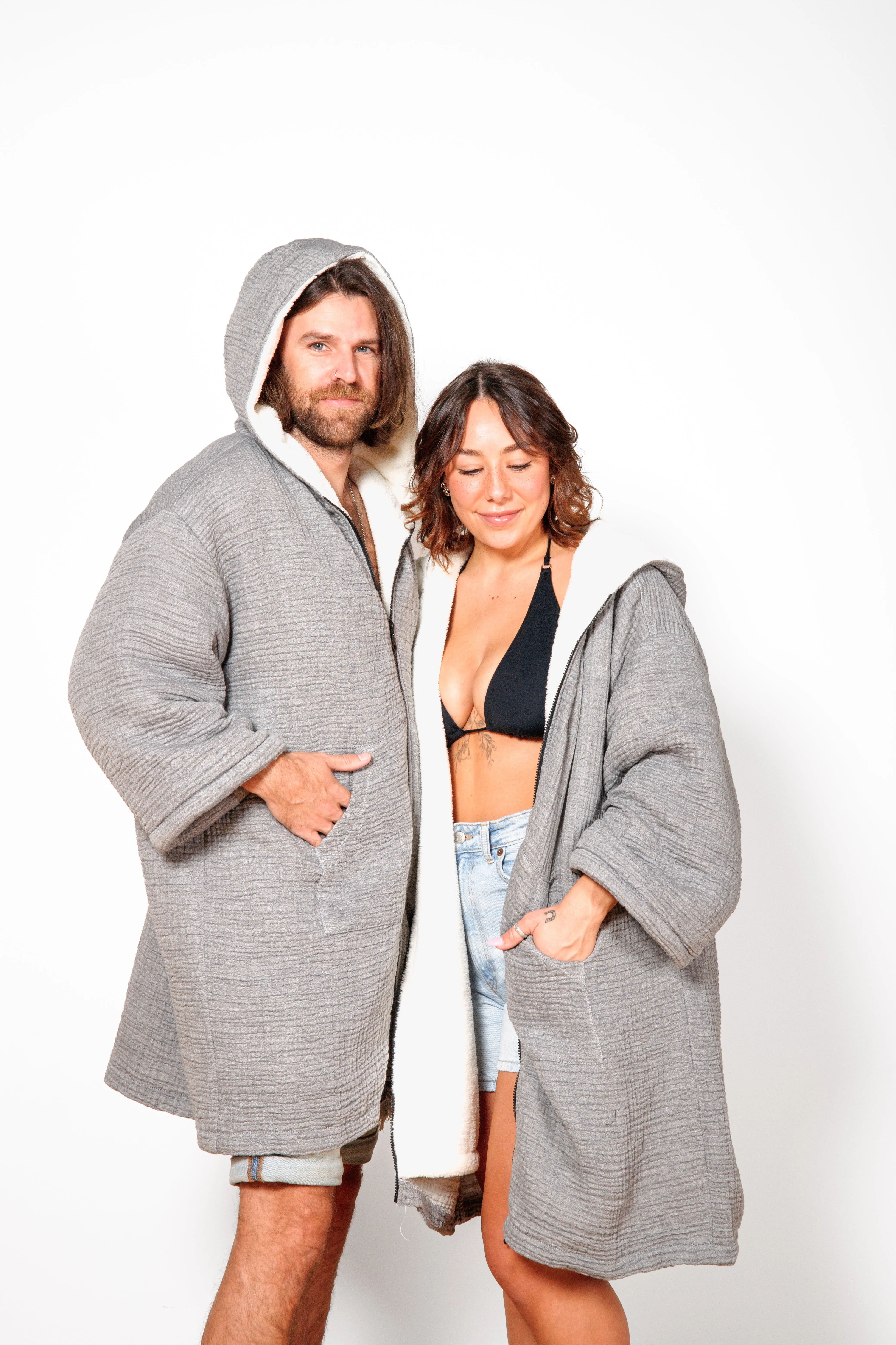 THE POLAR | Unisex Fleece-lined Muslin Zip Poncho