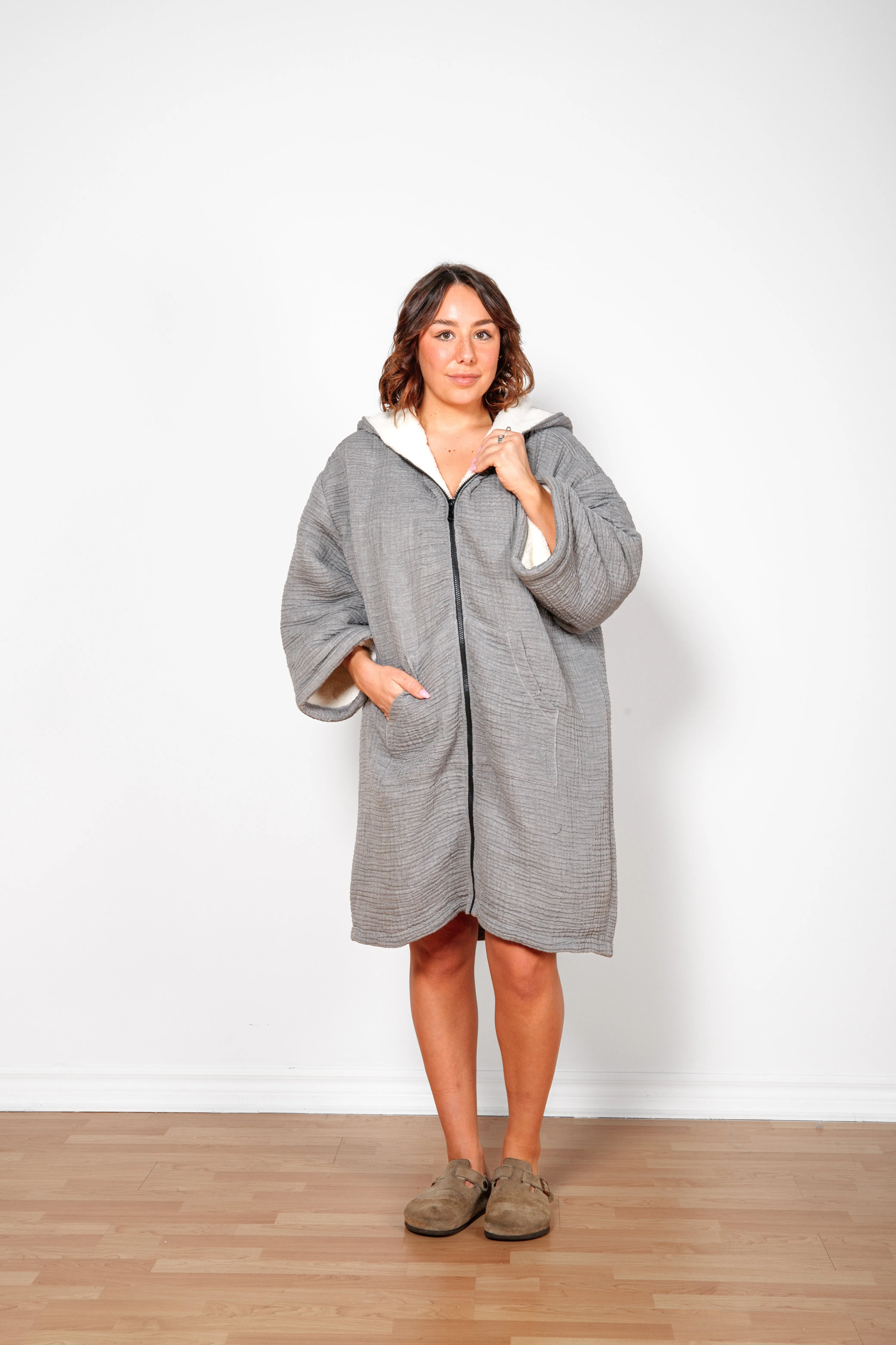 THE POLAR | Unisex Fleece-lined Muslin Zip Poncho