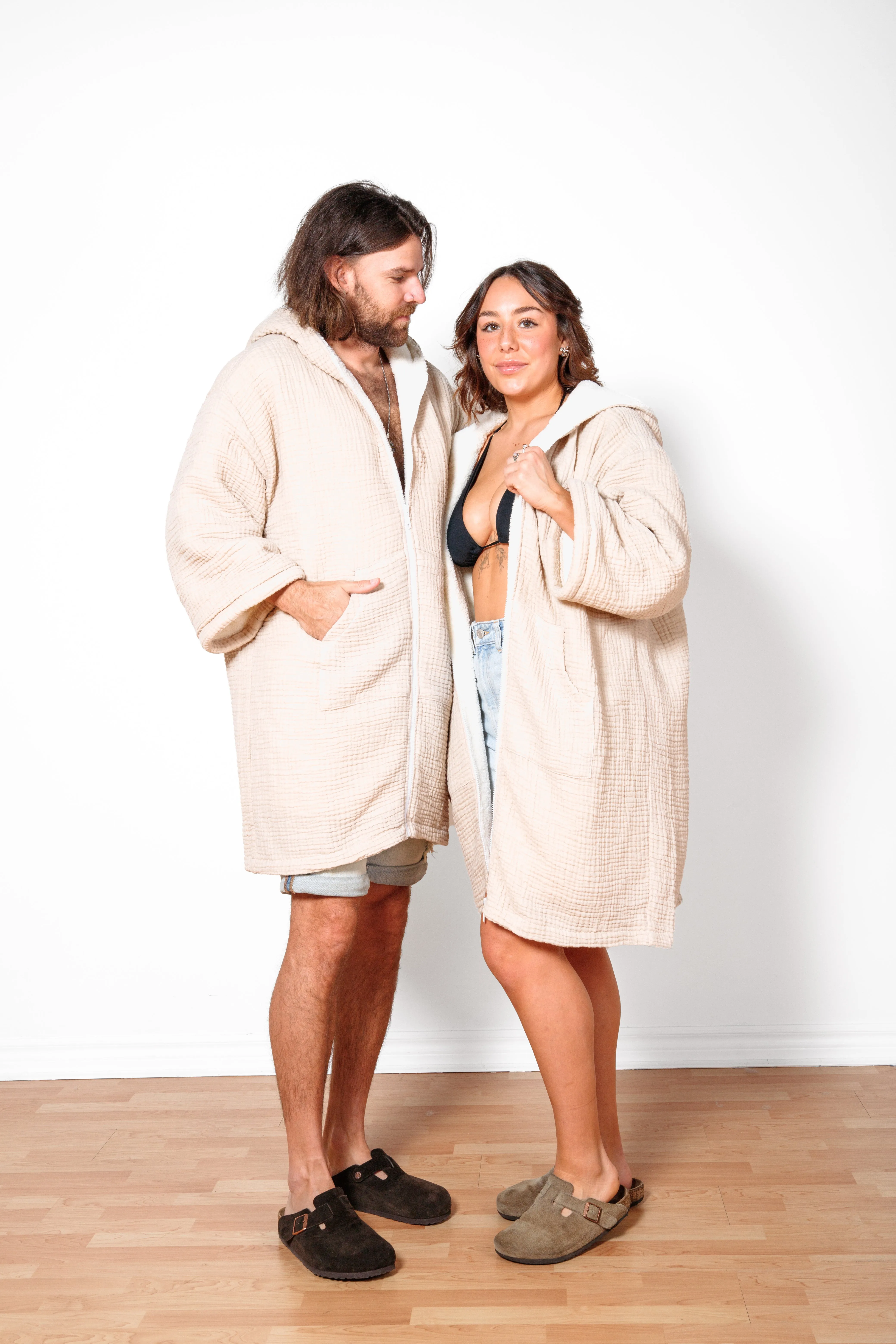 THE POLAR | Unisex Fleece-lined Muslin Zip Poncho