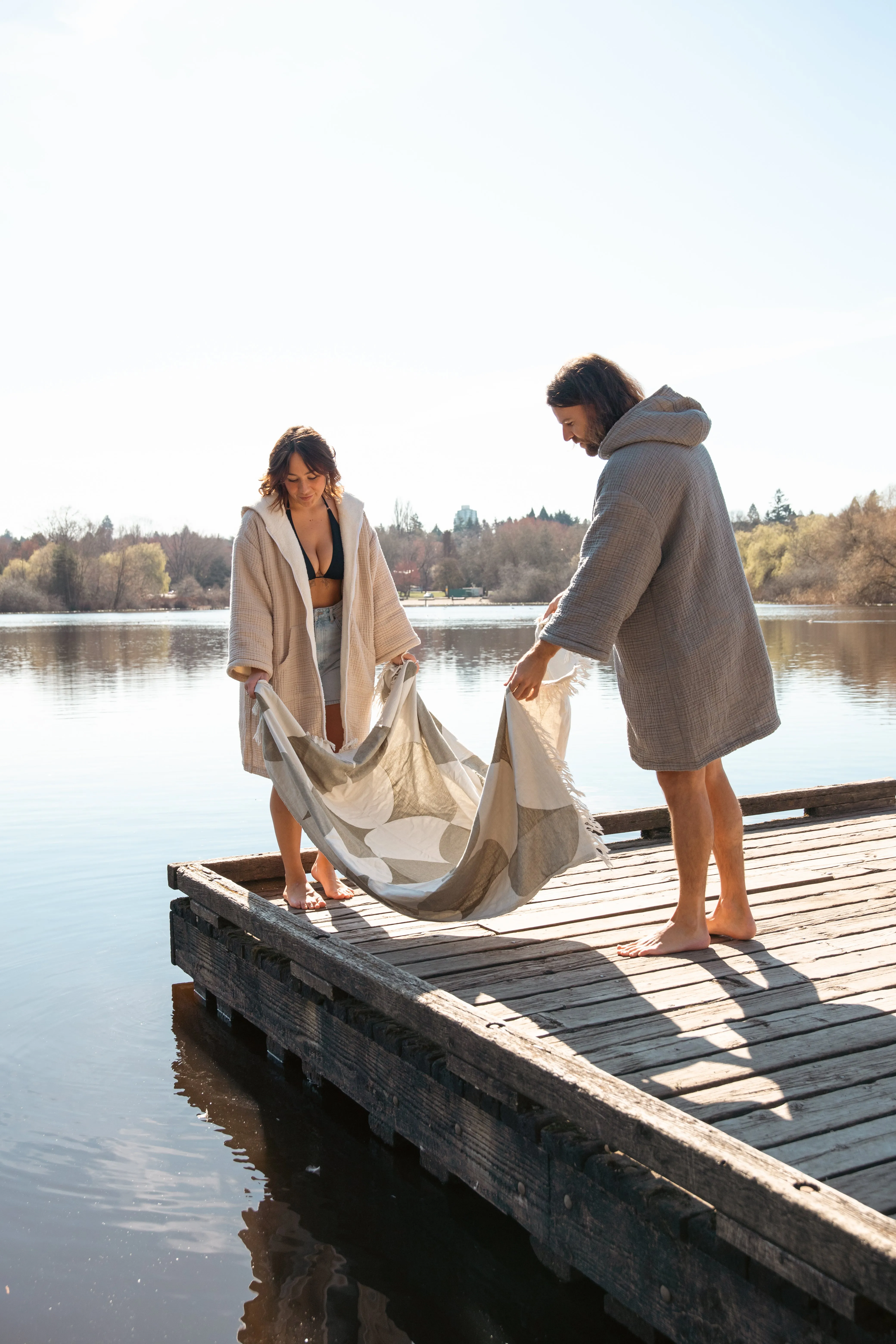 THE POLAR | Unisex Fleece-lined Muslin Zip Poncho