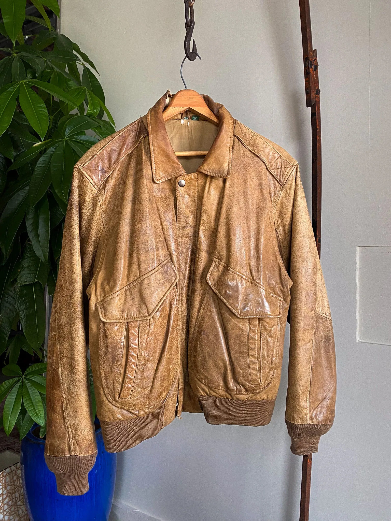 Vintage Leather Bomber—[M]