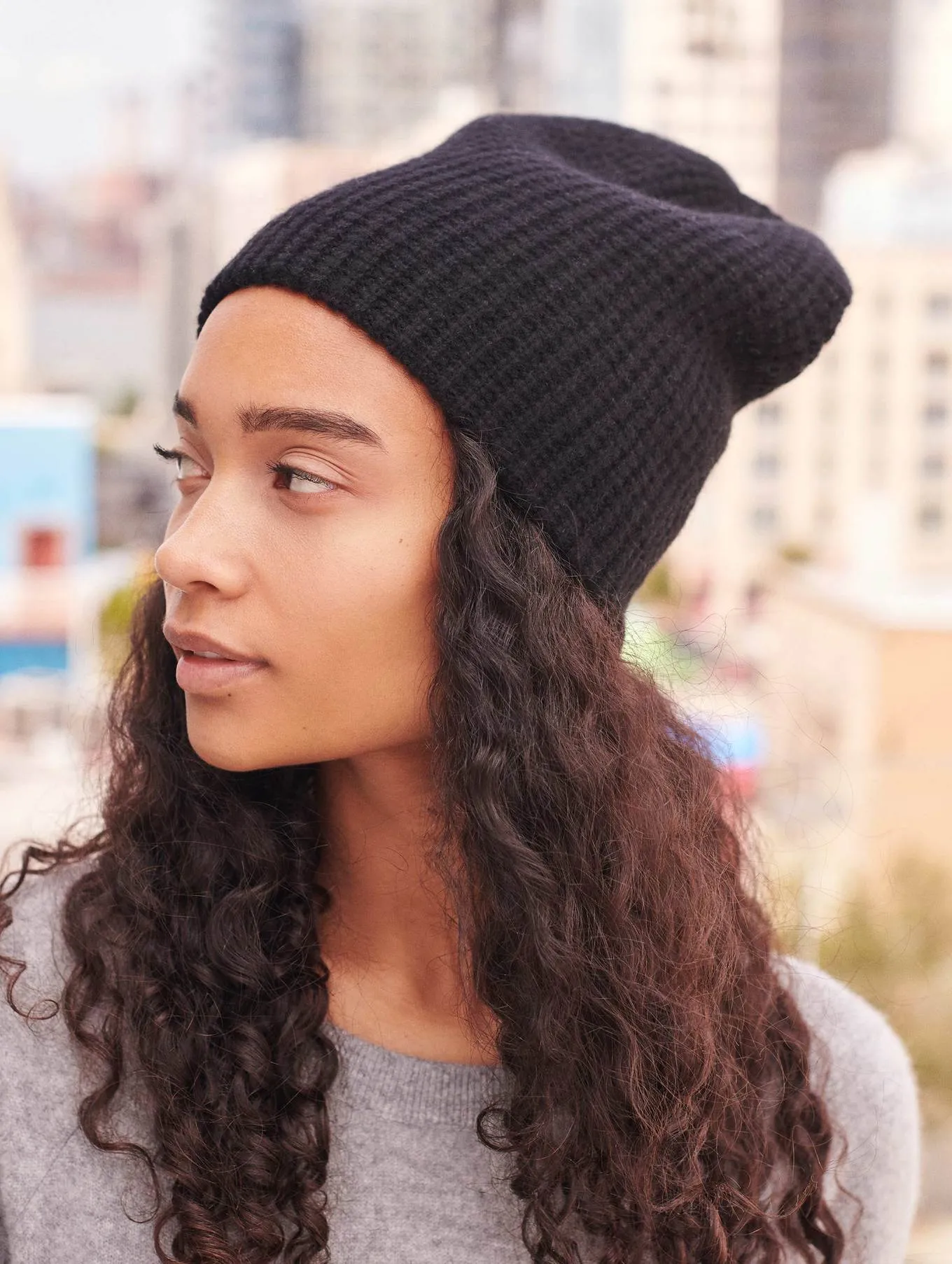 White   Warren - Cashmere Thermal Beanie in Black