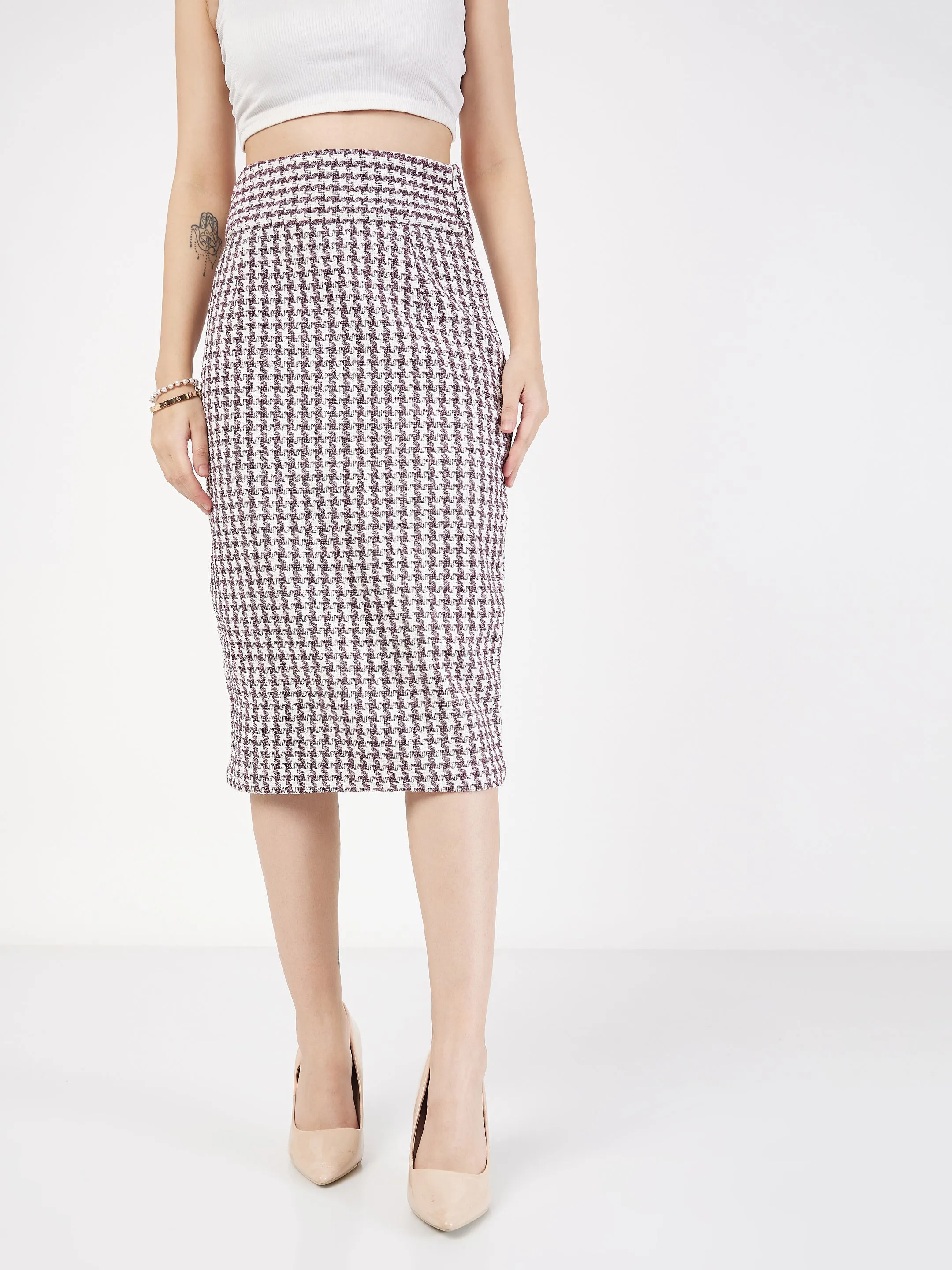 Women Burgundy Geometrical Jacquard Tweed Pencil Skirt